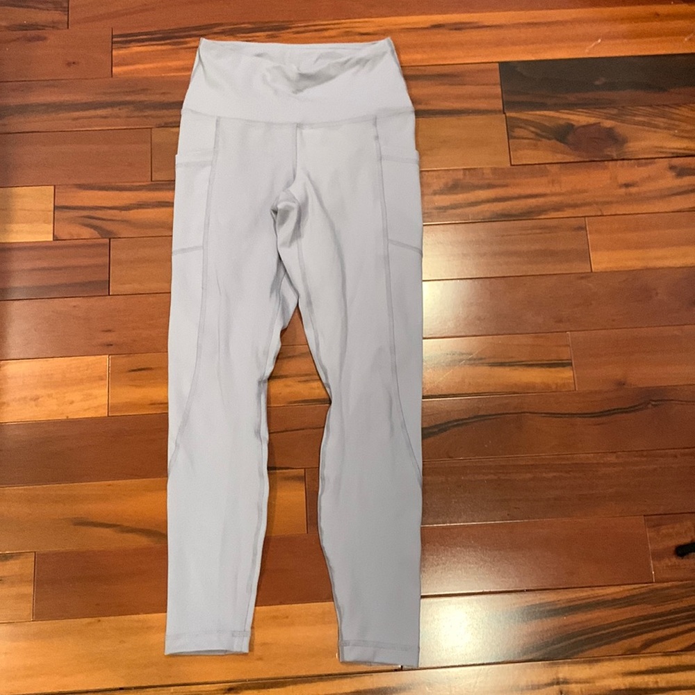 Womens Extra Small 90 degree leggings.